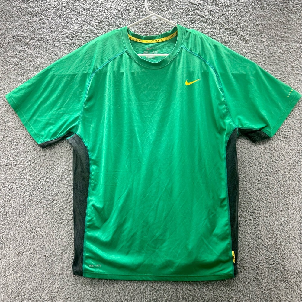 Nike Green and Yellow Short Sleeve Athletic Tee #419